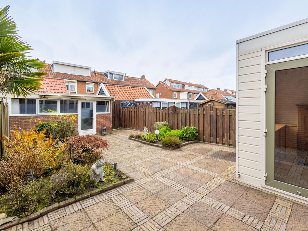 Rembrandtstraat 57, Hardinxveld-Giessendam