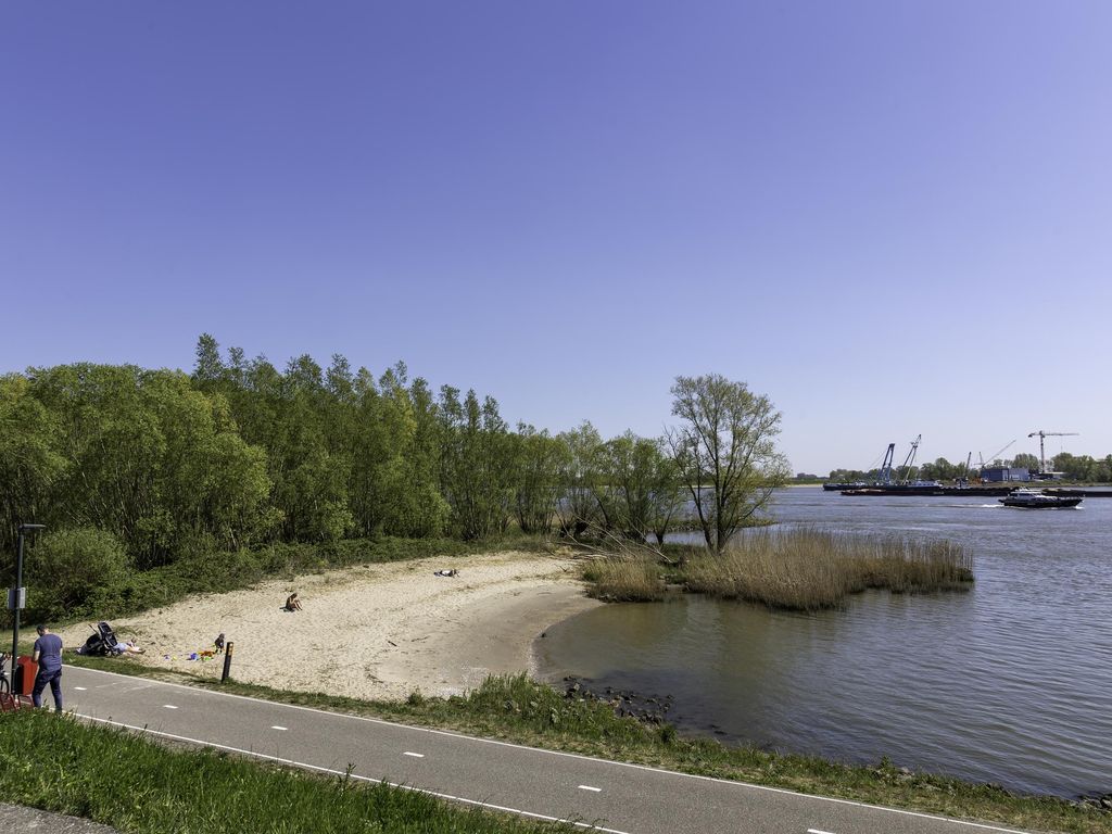 Rembrandtstraat 57, Hardinxveld-Giessendam