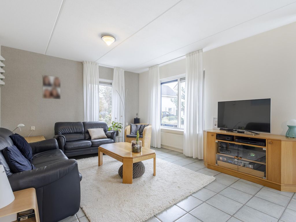 IJsvogel 6, SLIEDRECHT