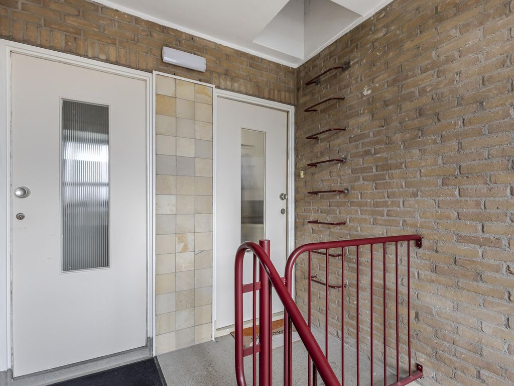 Maasstraat 54, HARDINXVELD-GIESSENDAM