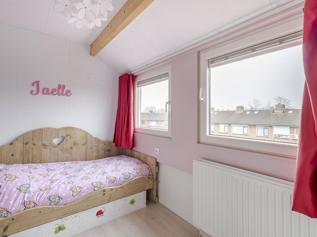 Koningin Julianastraat 46, Hardinxveld-Giessendam