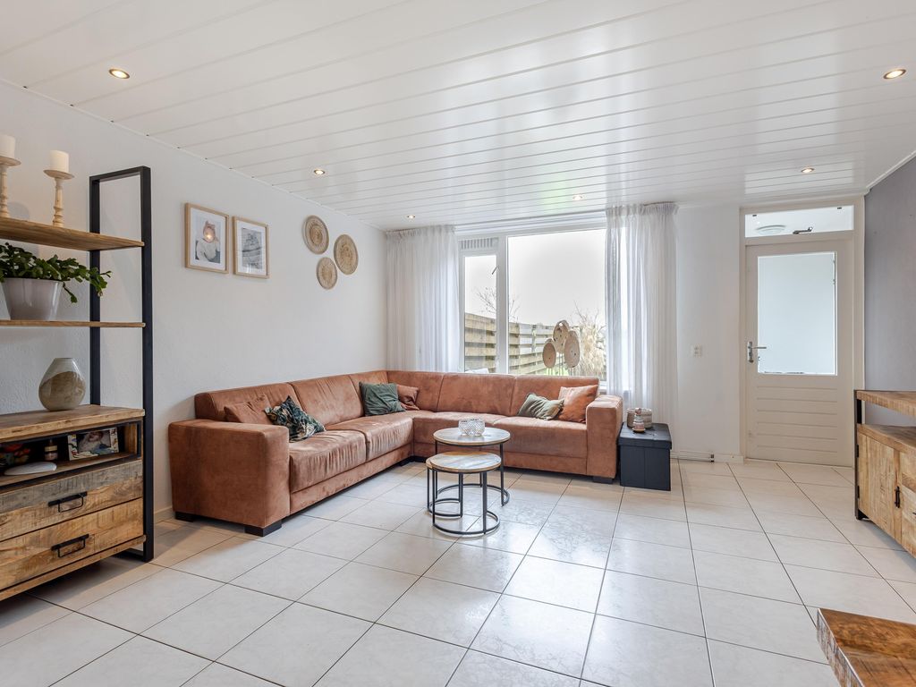 Giessenland 68, Hoornaar