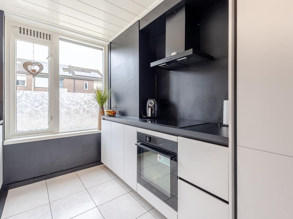 Giessenland 68, Hoornaar