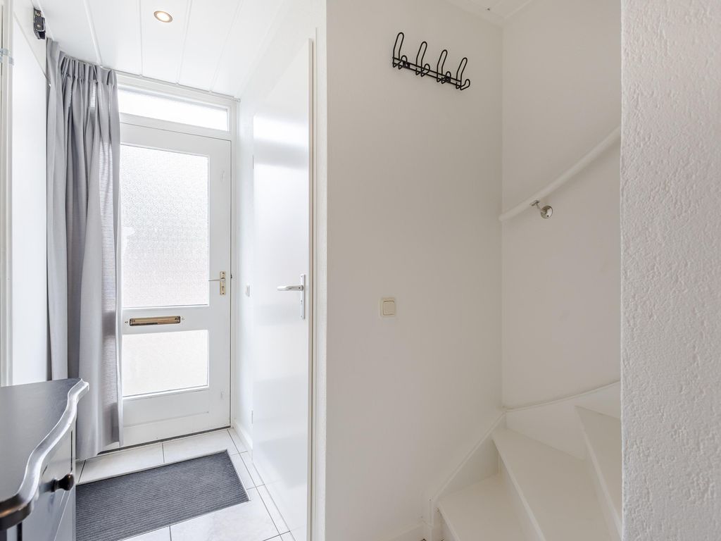 Giessenland 68, Hoornaar