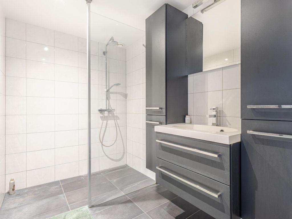 Giessenland 68, Hoornaar