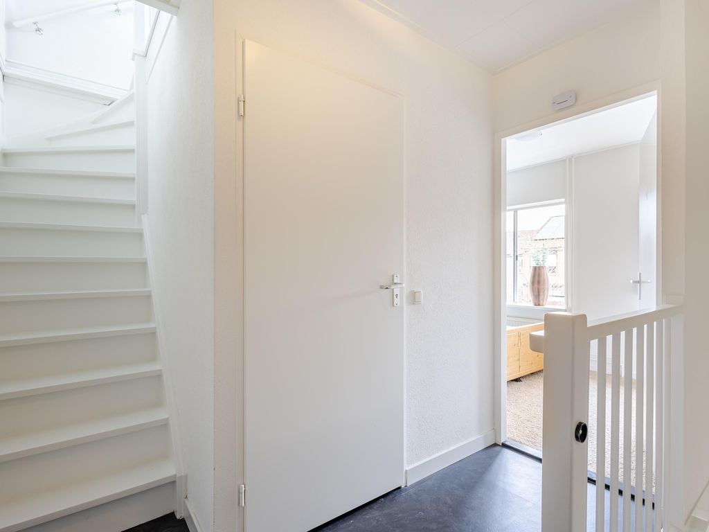 Giessenland 68, Hoornaar