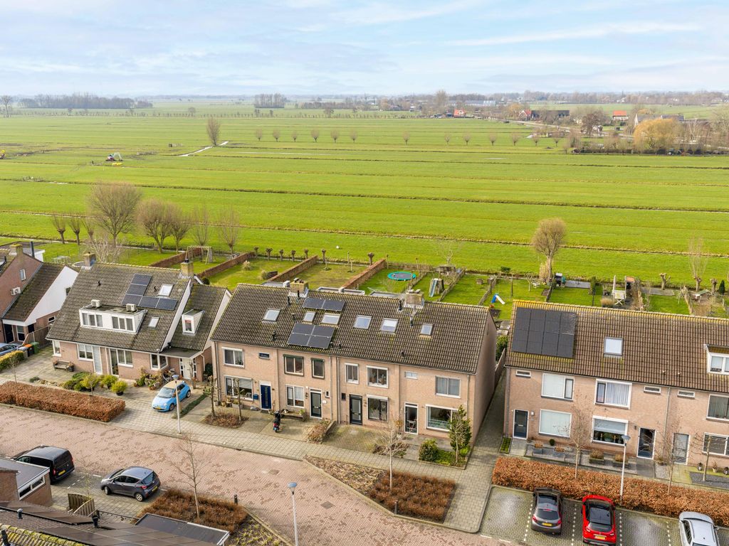 Giessenland 68, Hoornaar