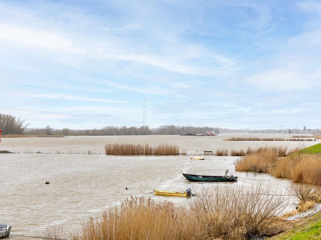 Breedewaij 55, Hardinxveld-Giessendam