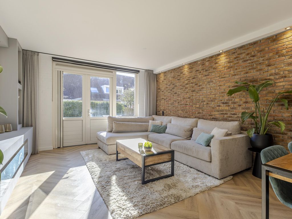 Smalweer 15, Sliedrecht