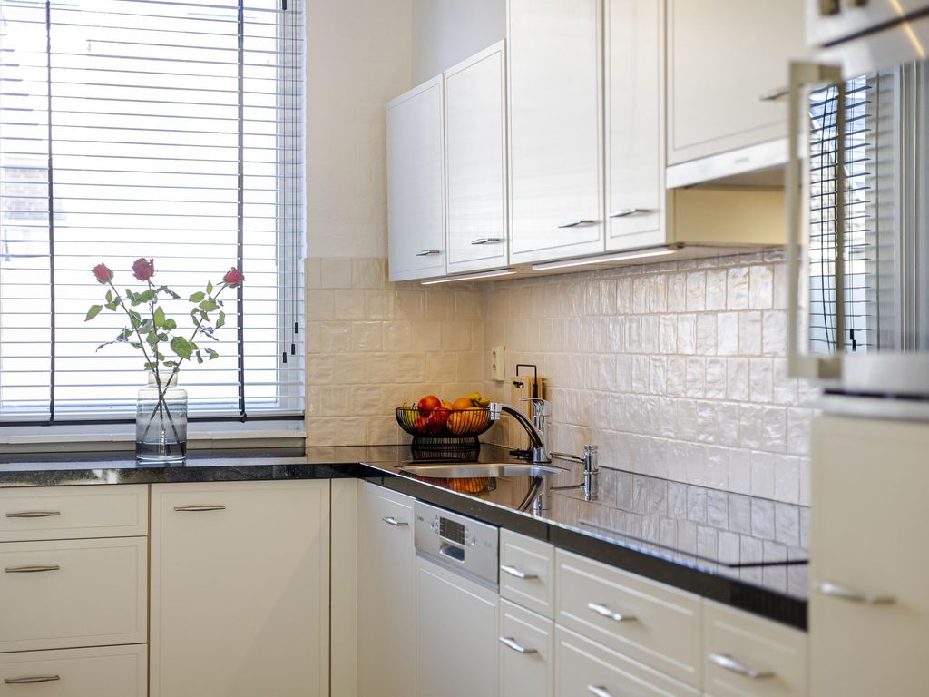 Smalweer 15, Sliedrecht