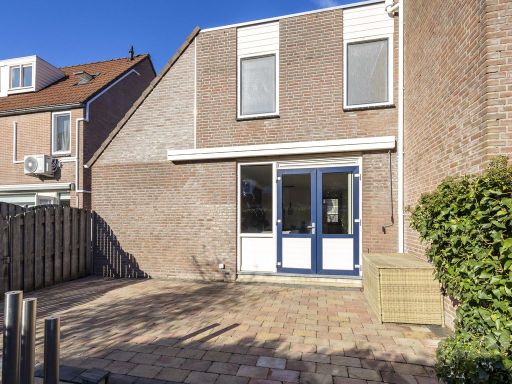 Smalweer 15, Sliedrecht