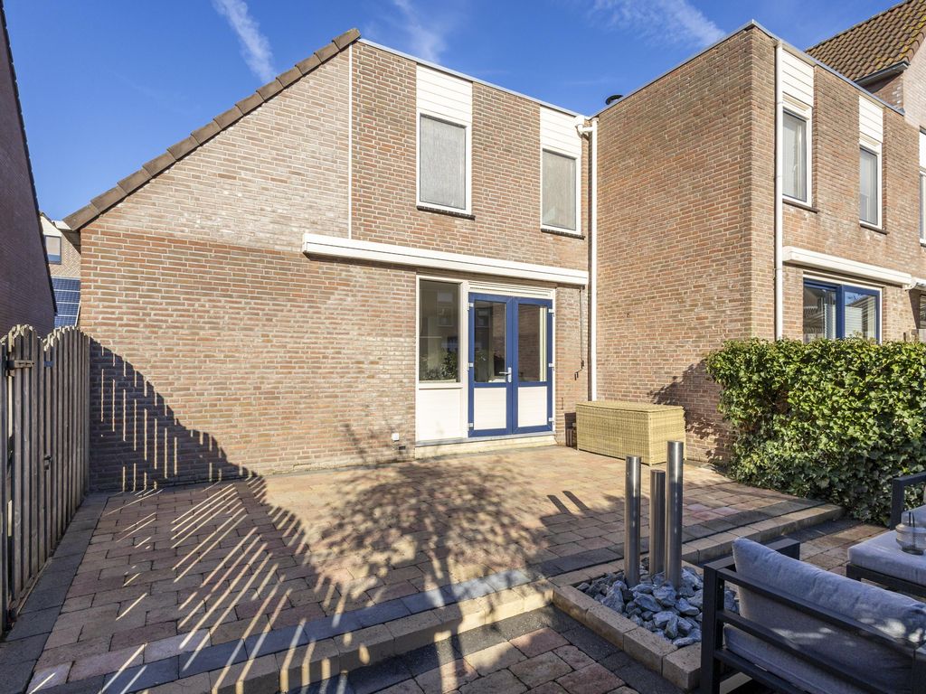 Smalweer 15, Sliedrecht