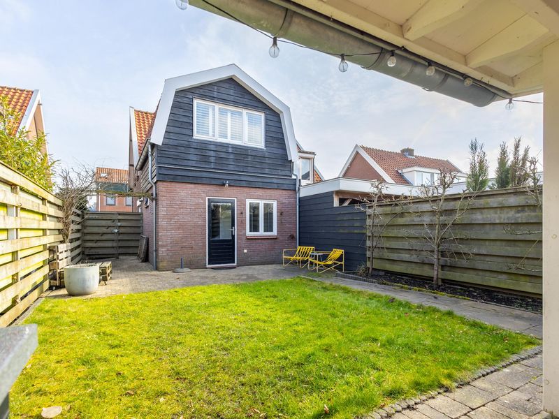 Akkerstraat 15, Hardinxveld-giessendam