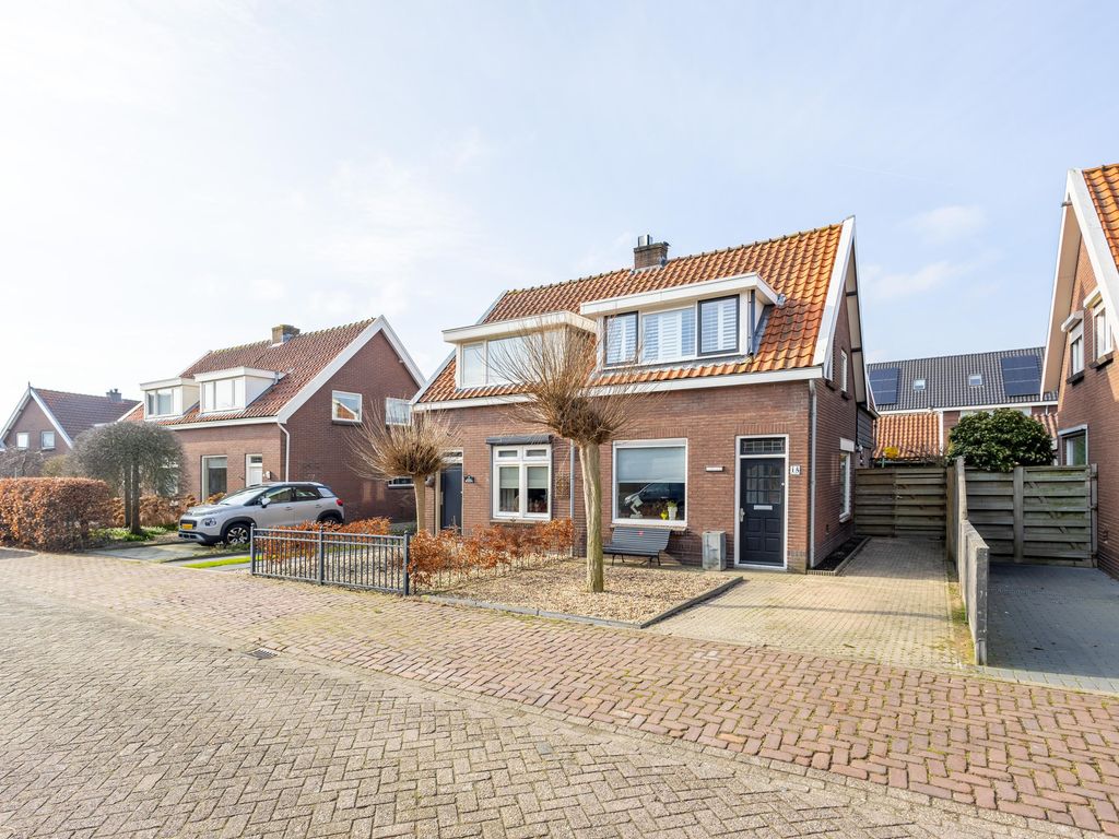 Akkerstraat 15, Hardinxveld-Giessendam