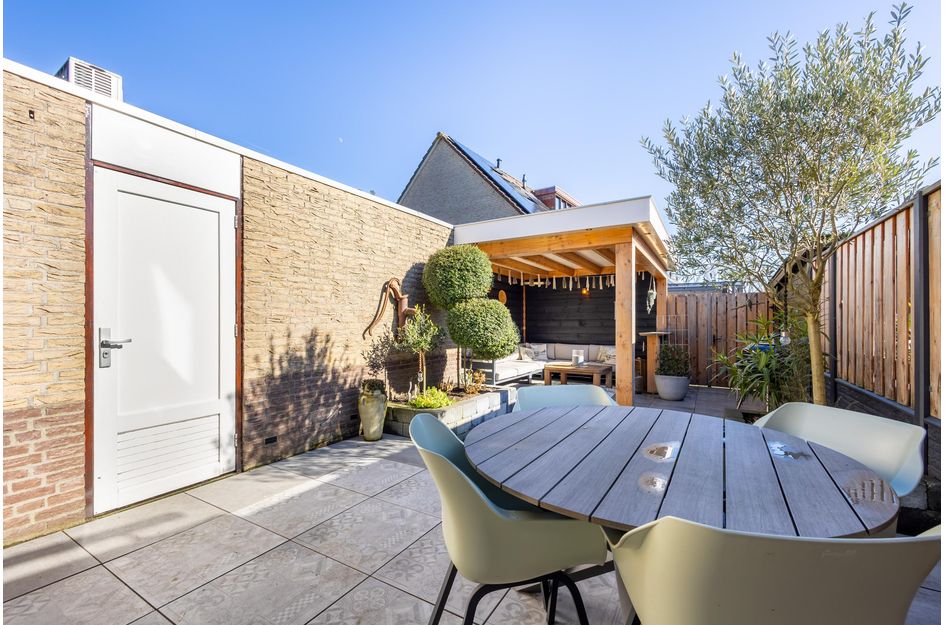 Aletta Jacobs-erf 472