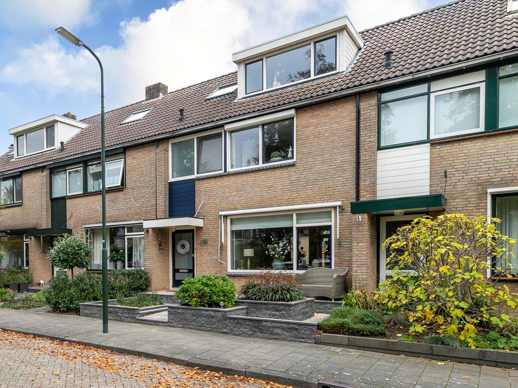 Groot Veldsweer 155, HARDINXVELD-GIESSENDAM