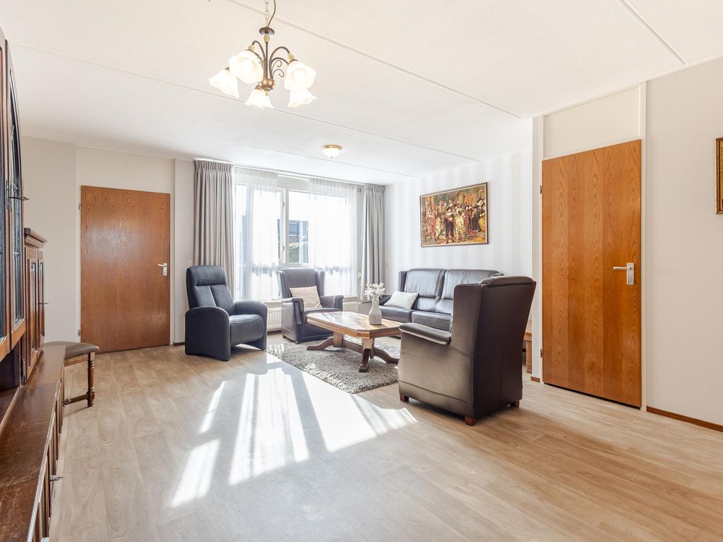 Brooshooftstraat 80, HARDINXVELD-GIESSENDAM