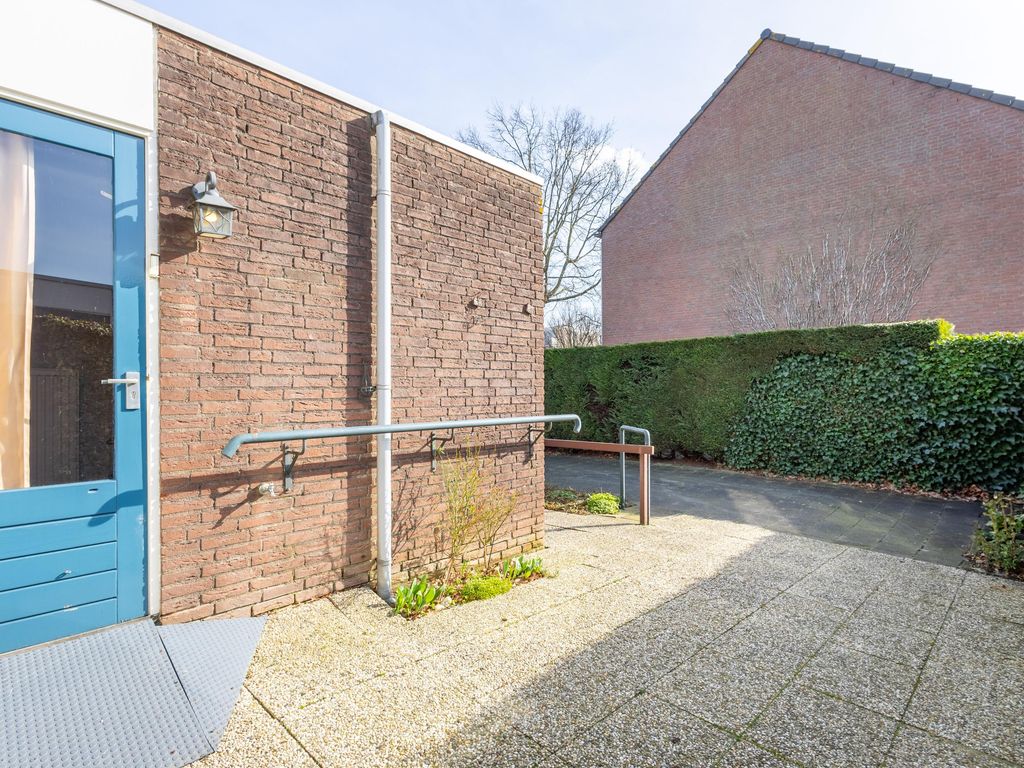 Brooshooftstraat 80, HARDINXVELD-GIESSENDAM