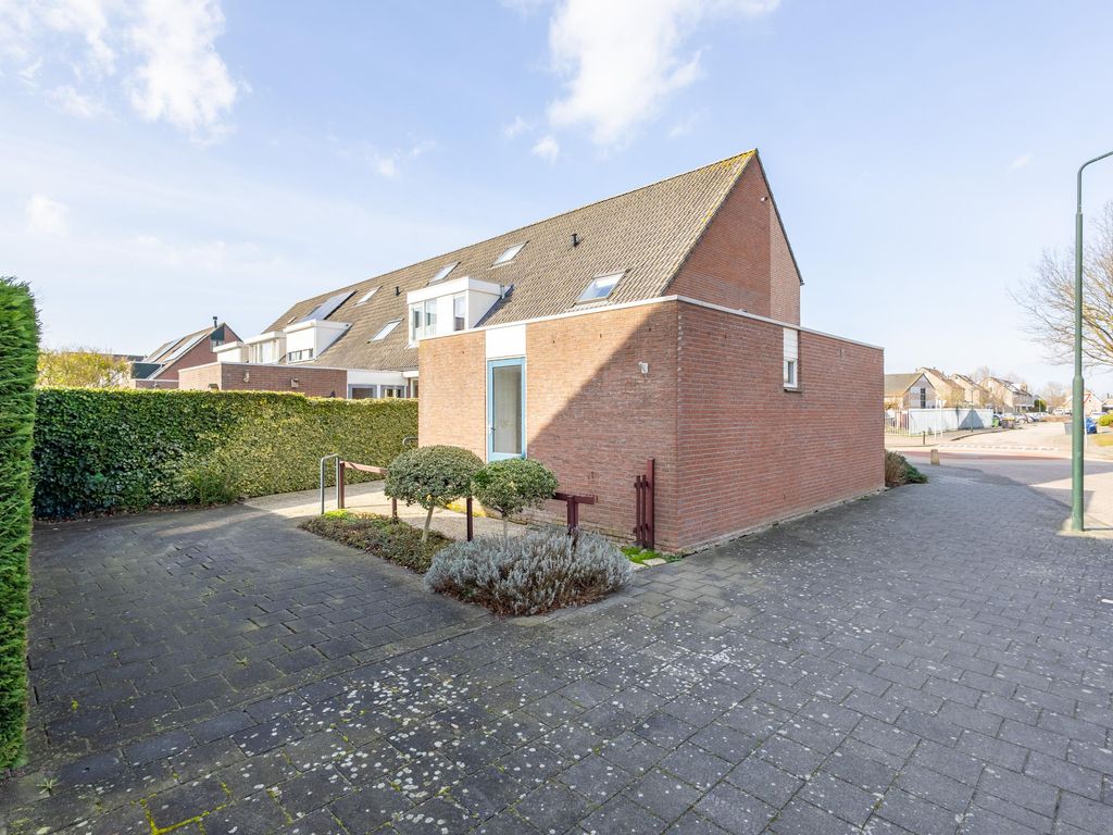 Brooshooftstraat 80, HARDINXVELD-GIESSENDAM