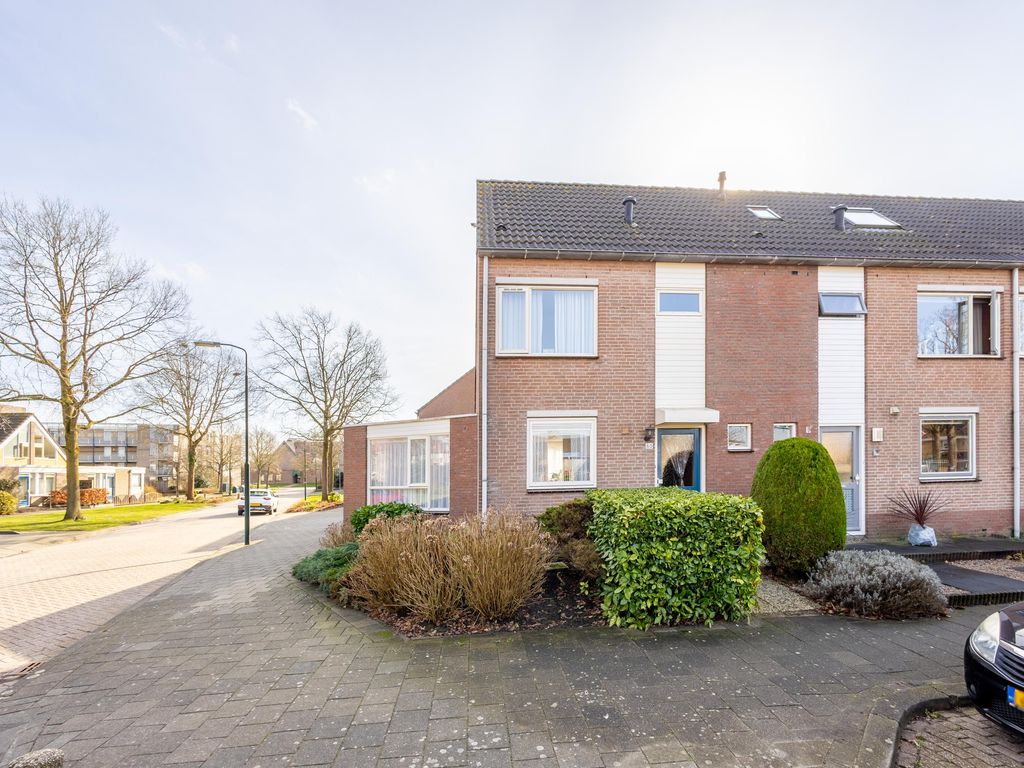 Brooshooftstraat 80, HARDINXVELD-GIESSENDAM