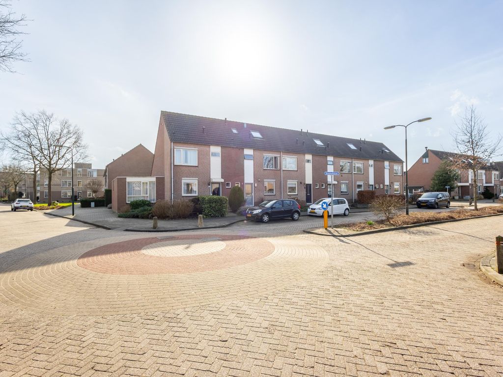 Brooshooftstraat 80, HARDINXVELD-GIESSENDAM