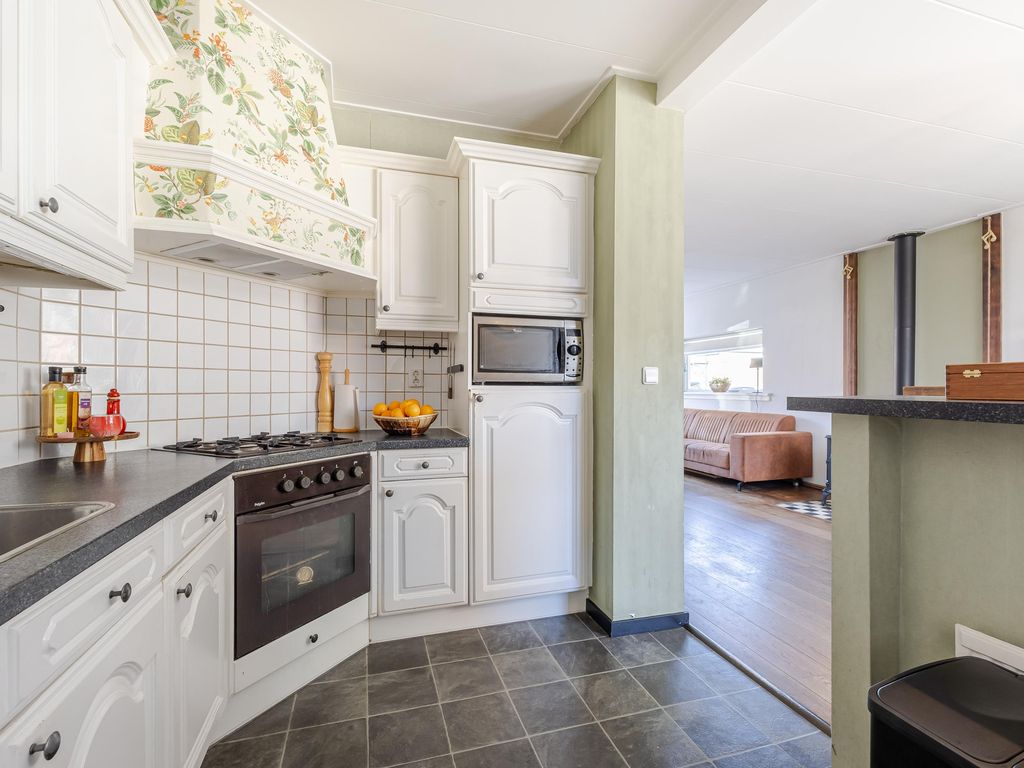 Graaf Adolfstraat 1, HARDINXVELD-GIESSENDAM