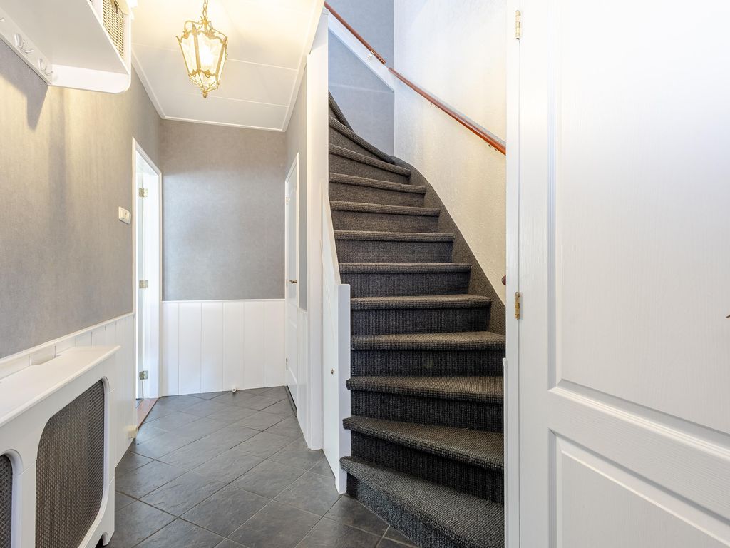 Graaf Adolfstraat 1, HARDINXVELD-GIESSENDAM