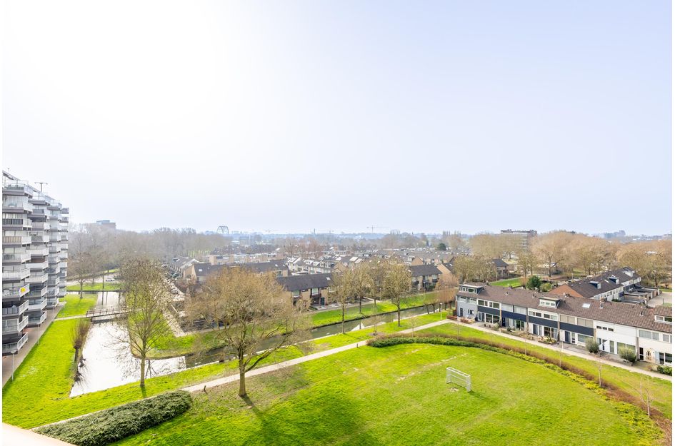 P.J. Oudstraat 70