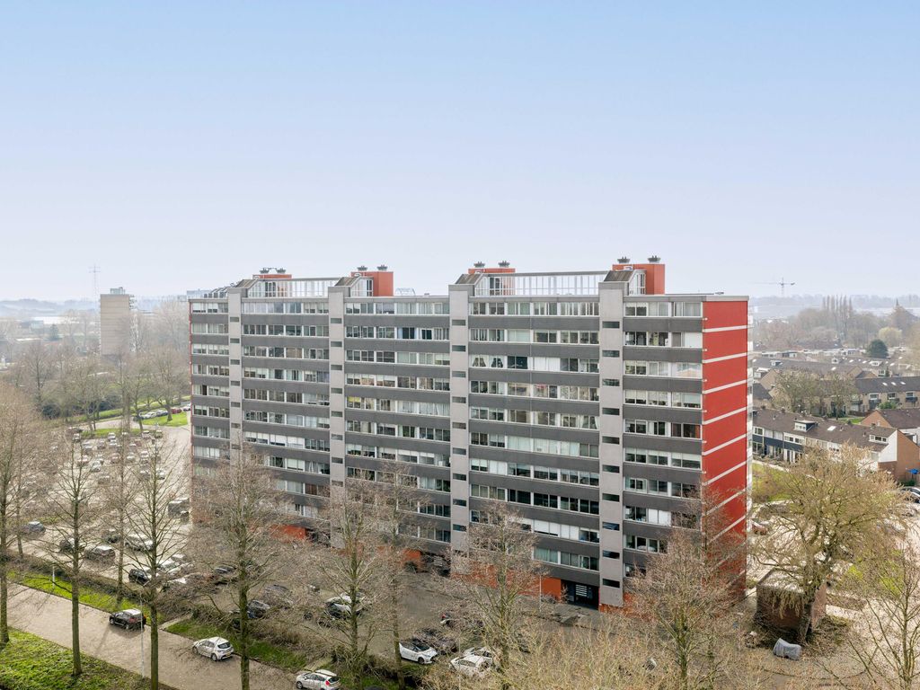 P.J. Oudstraat 70, Papendrecht
