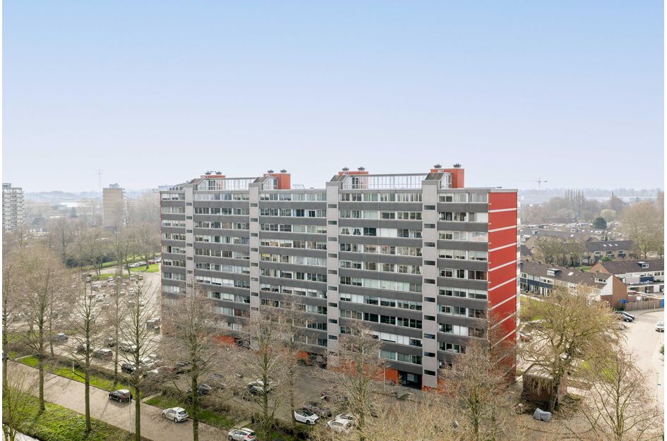 P.J. Oudstraat 70