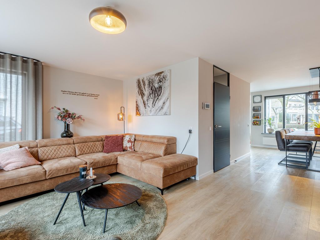 Middenveer 4, Sliedrecht