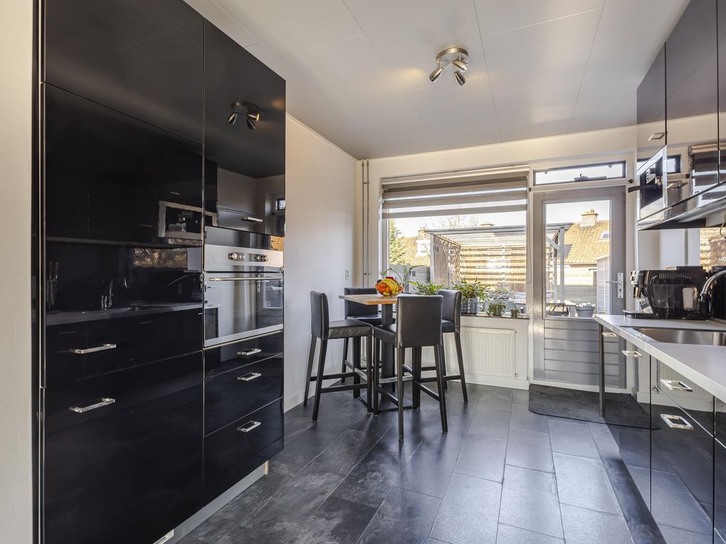 Damstraat 12B, HARDINXVELD-GIESSENDAM