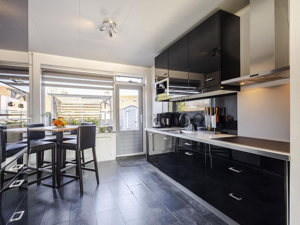 Damstraat 12B, HARDINXVELD-GIESSENDAM