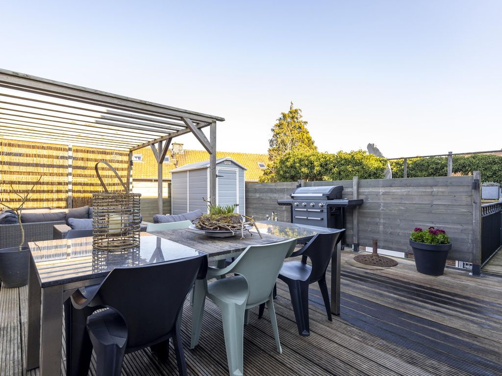 Damstraat 12B, HARDINXVELD-GIESSENDAM