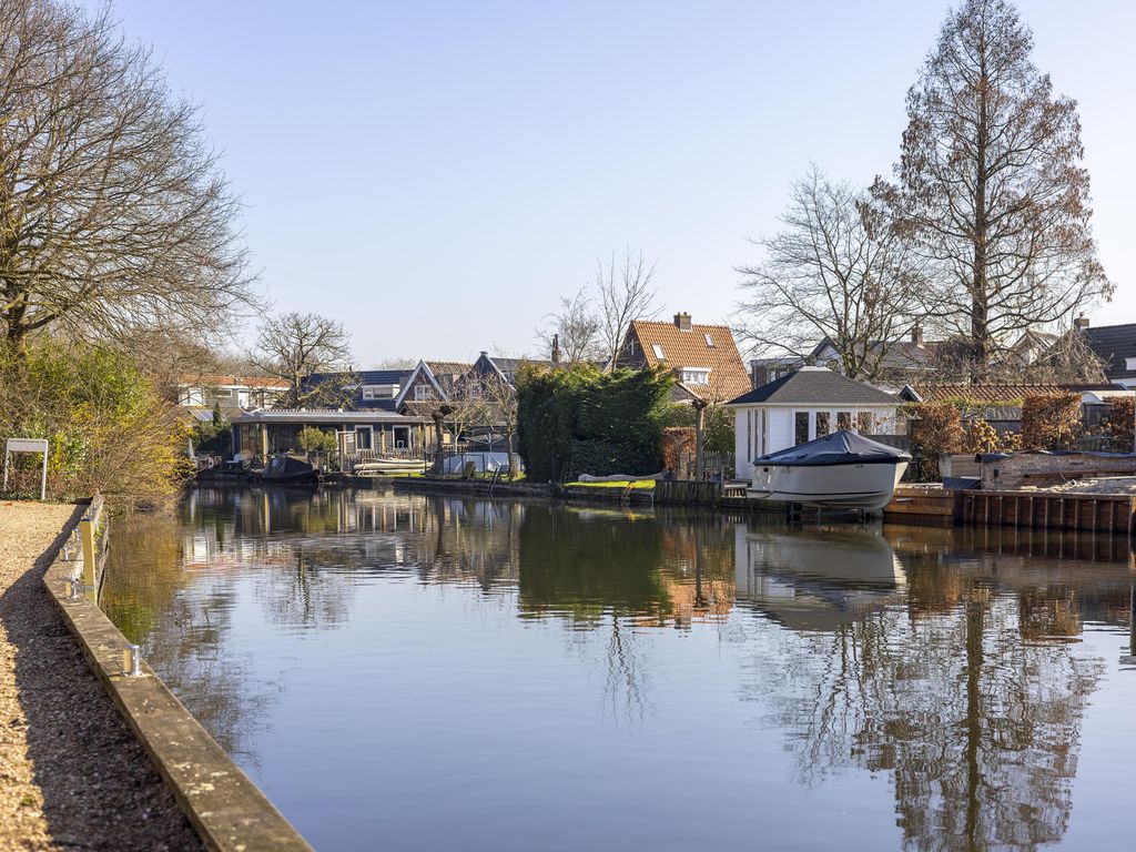 Damstraat 12B, HARDINXVELD-GIESSENDAM