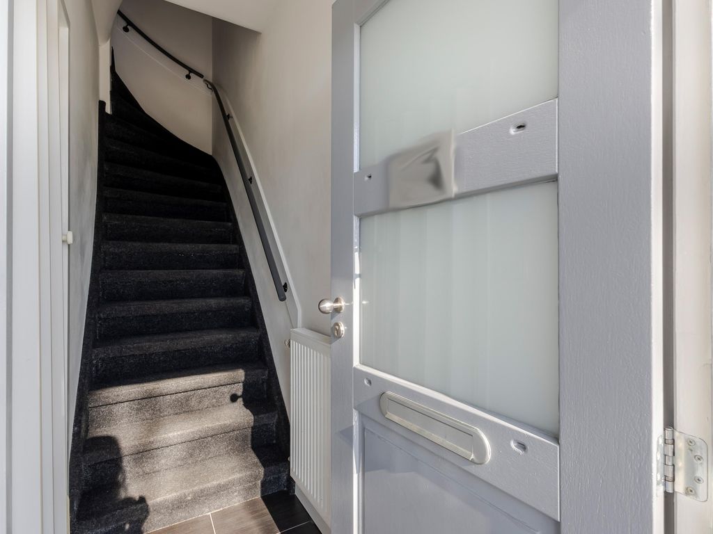 Damstraat 12B, HARDINXVELD-GIESSENDAM