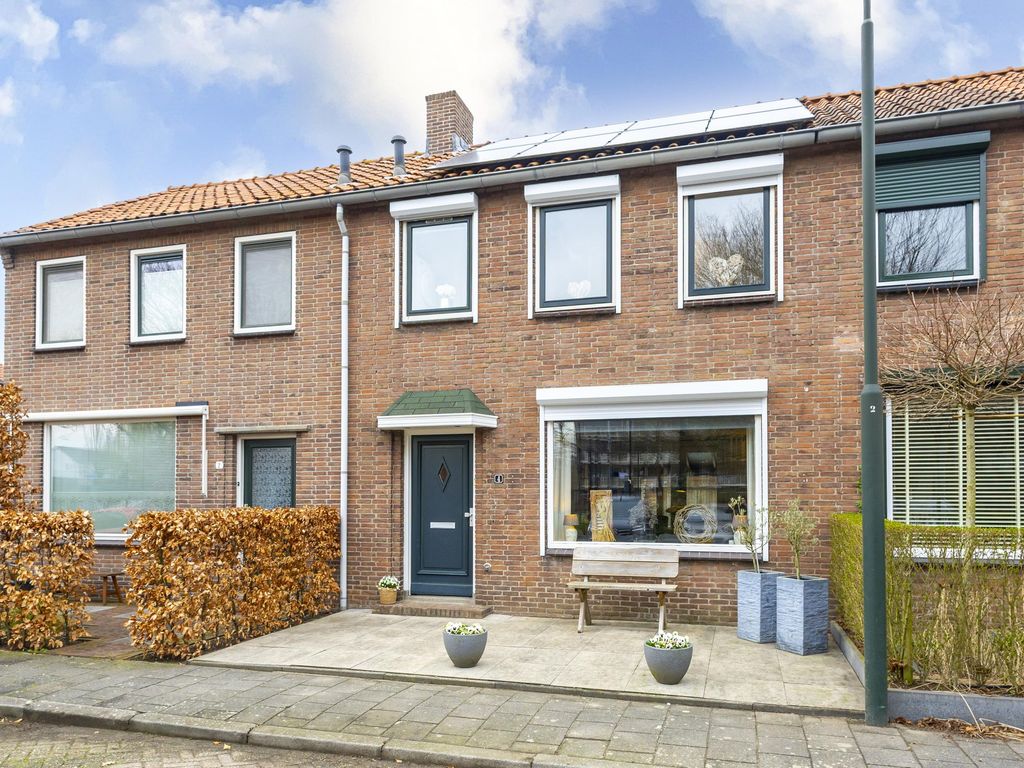 Groen van Prinstererstraat 4, HARDINXVELD-GIESSENDAM