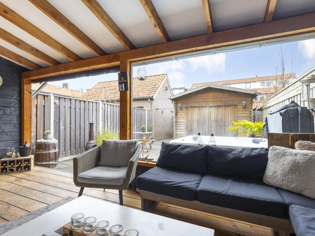 Groen van Prinstererstraat 4, HARDINXVELD-GIESSENDAM