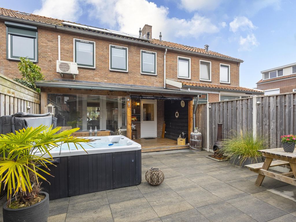 Groen van Prinstererstraat 4, HARDINXVELD-GIESSENDAM