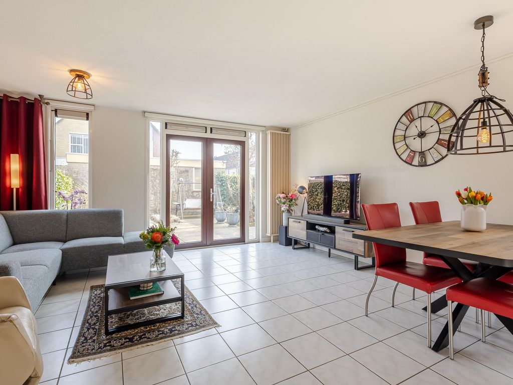 Van den Broek-erf 223, DORDRECHT