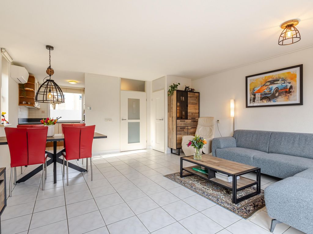 Van den Broek-erf 223, DORDRECHT