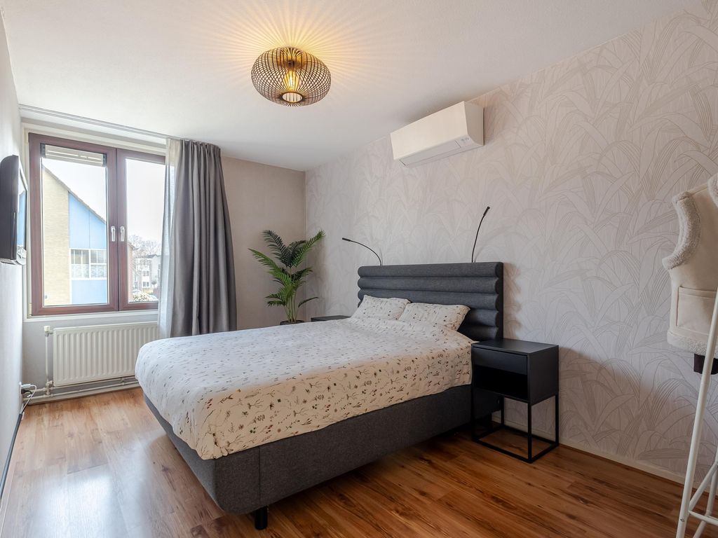 Van den Broek-erf 223, DORDRECHT