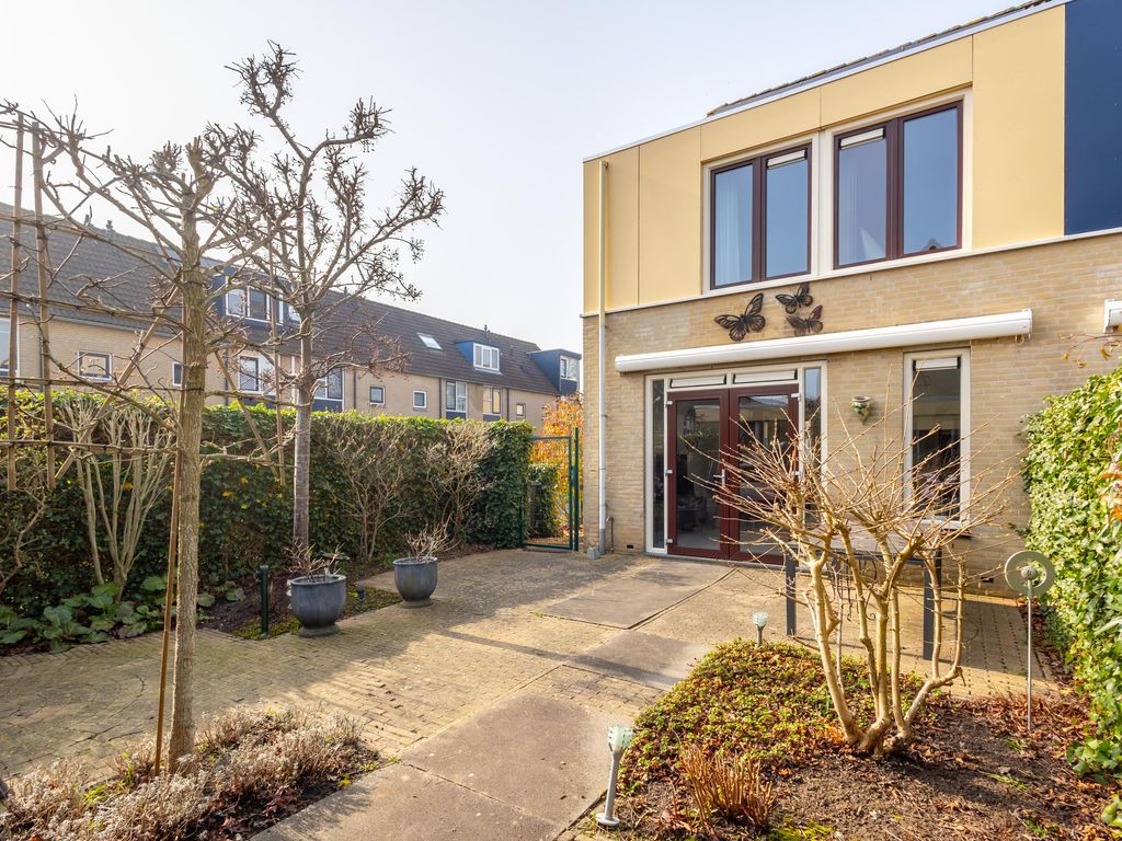 Van den Broek-erf 223, DORDRECHT