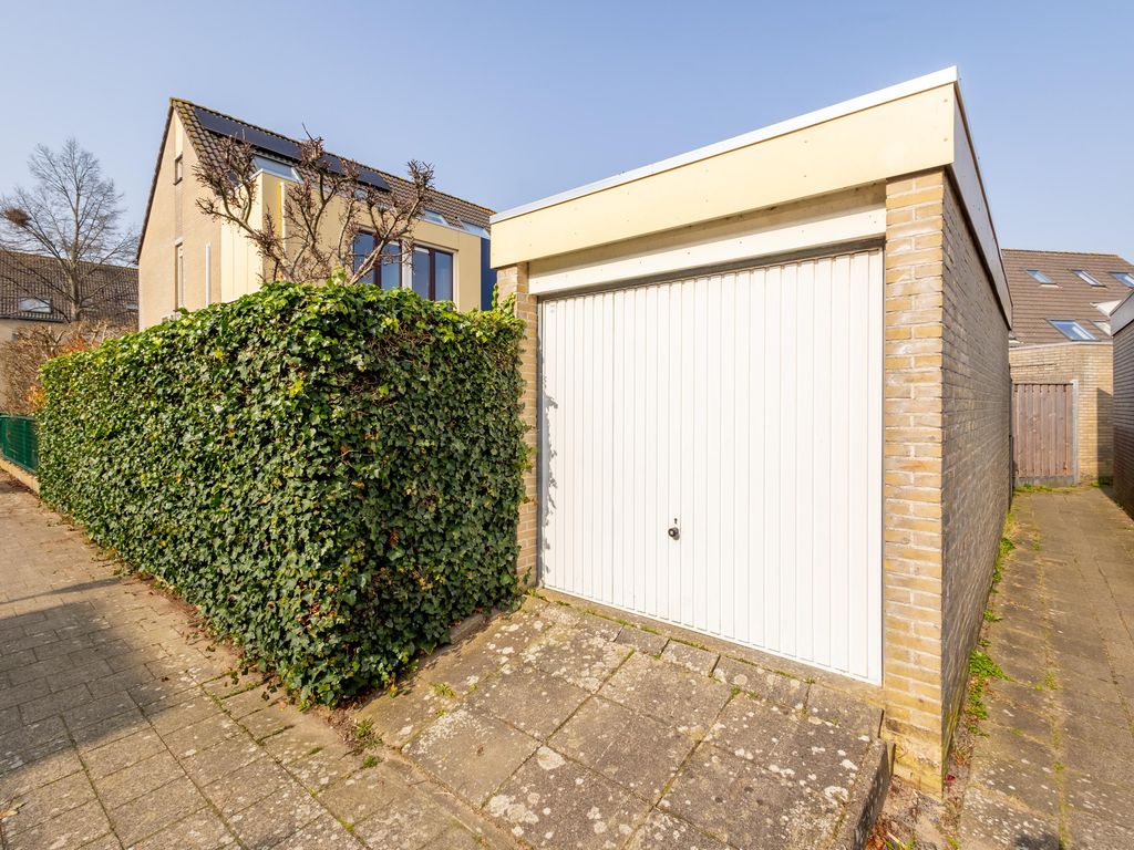 Van den Broek-erf 223, DORDRECHT