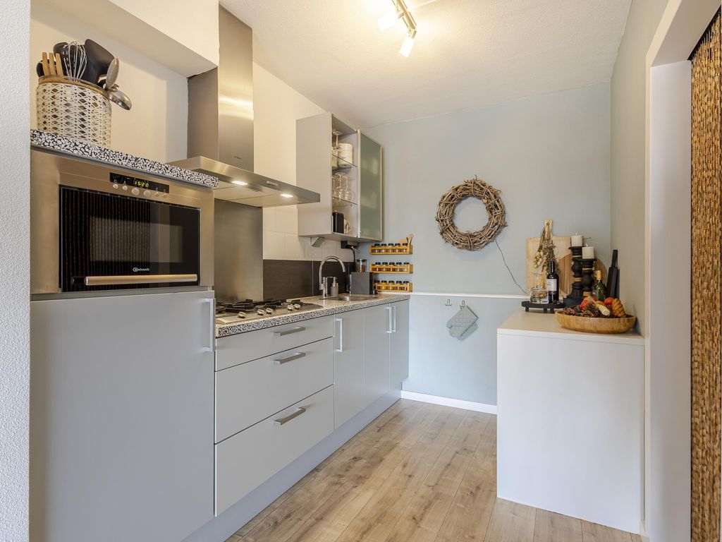 Smalweer 25, Sliedrecht