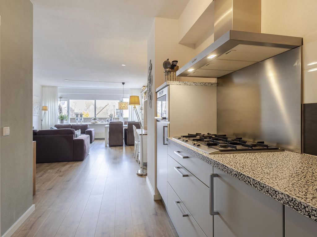 Smalweer 25, Sliedrecht