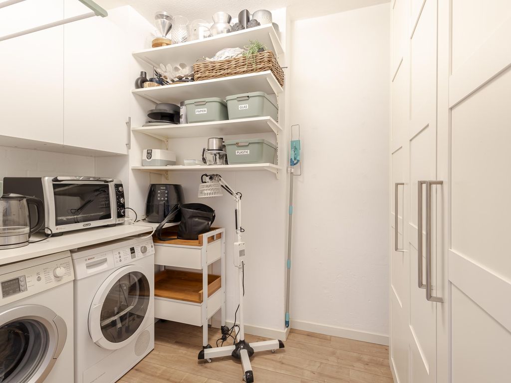 Smalweer 25, Sliedrecht