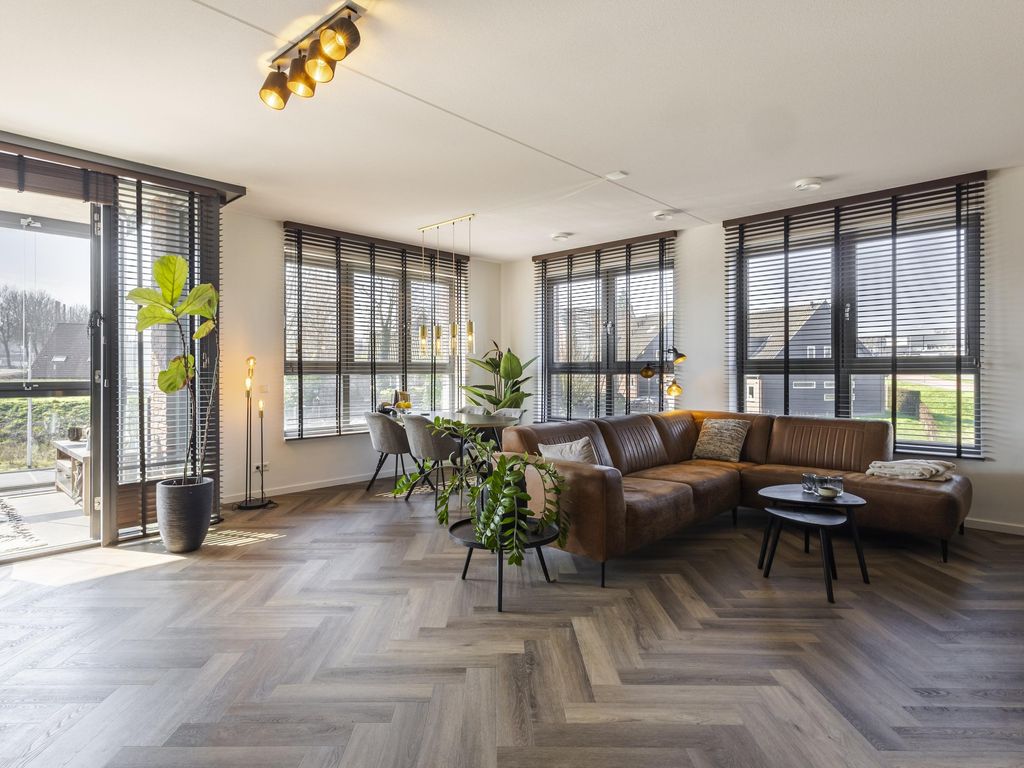 Klarinetstraat 11, Sliedrecht