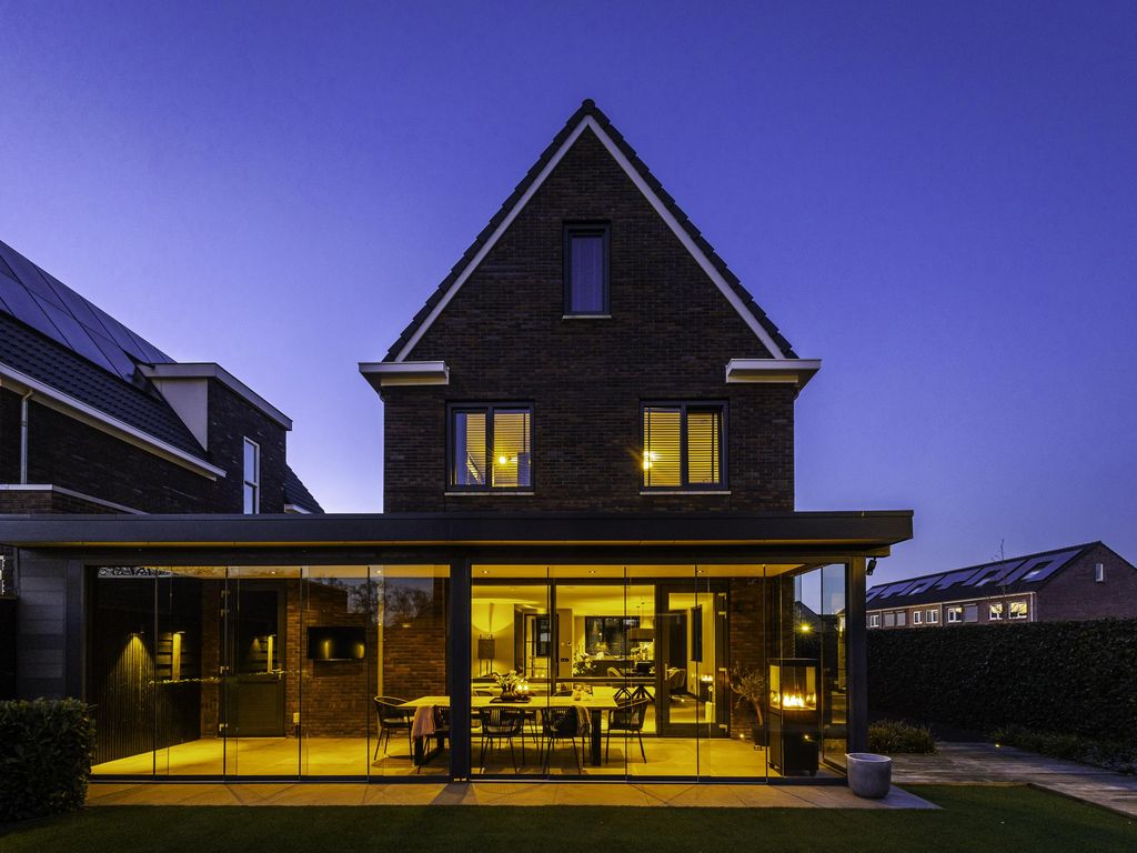 Pieter de Hooghstraat 39, Hardinxveld-Giessendam