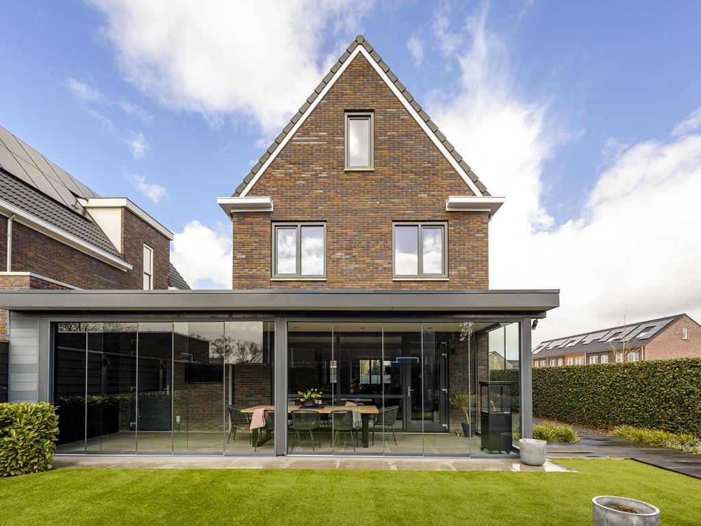 Pieter de Hooghstraat 39, Hardinxveld-Giessendam